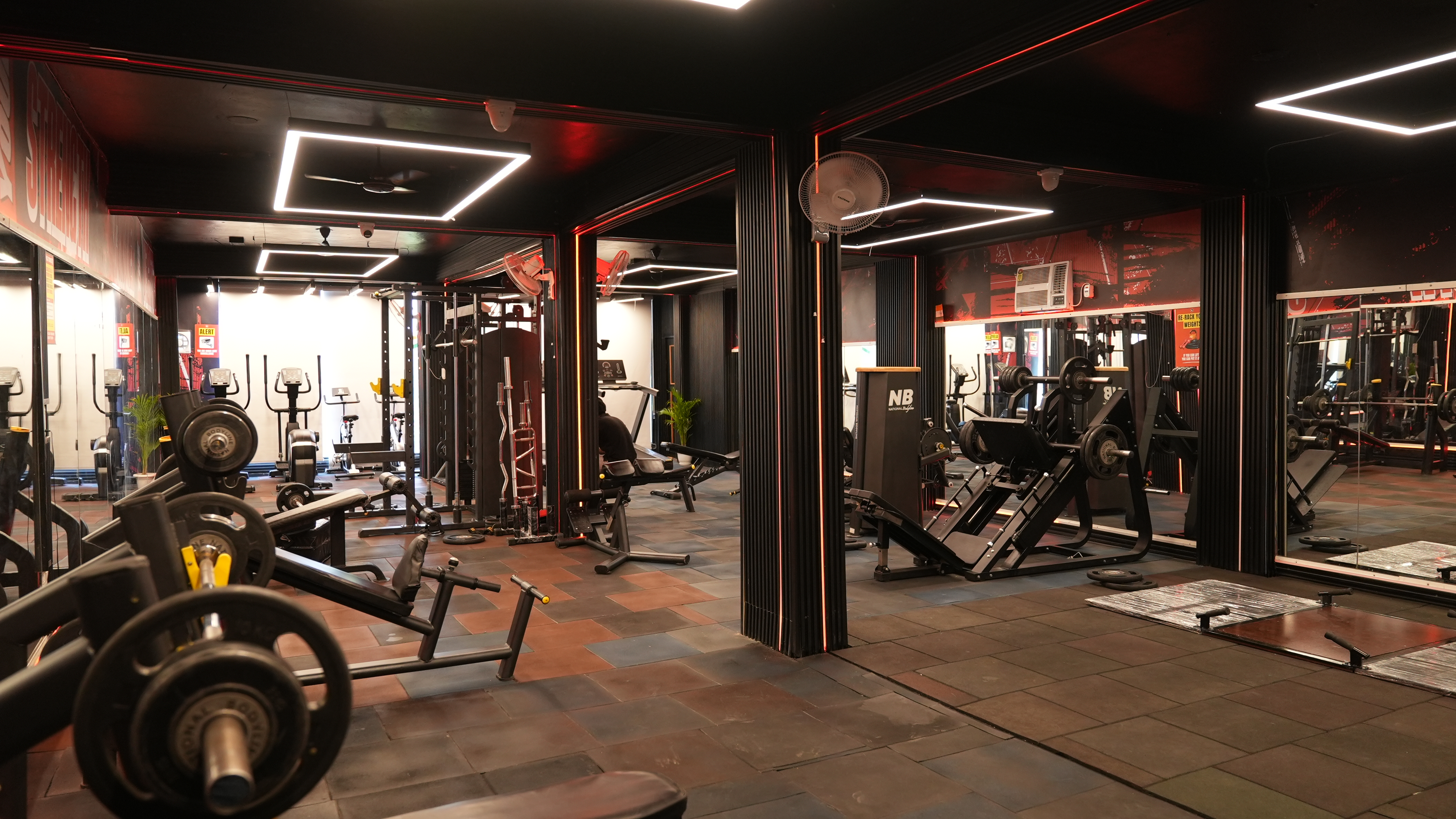 WTF Gym, New Ashok Nagar, Vasundhara Enclave, Delhi